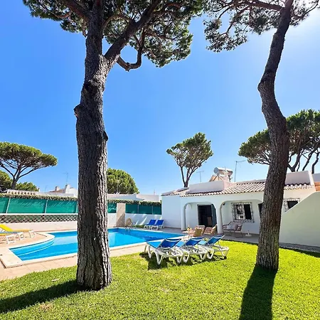 别墅 Vista Golf By Becherish