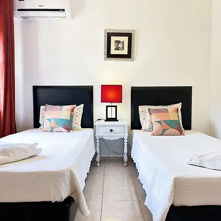 빌라 Vista Golf By Becherish